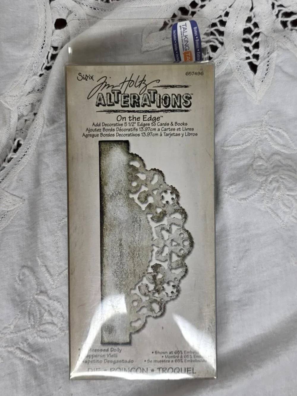 Sizziz Tim Holtz Alterations Die On The Edge 657496 Distressed Doily Page Edging